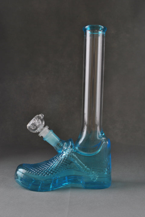90s shoe water pipe